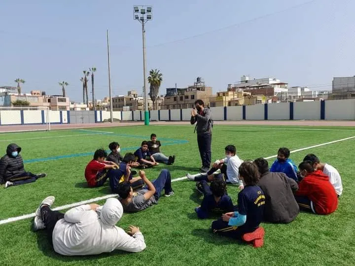 Miguel Rojas en cancha — Focus+